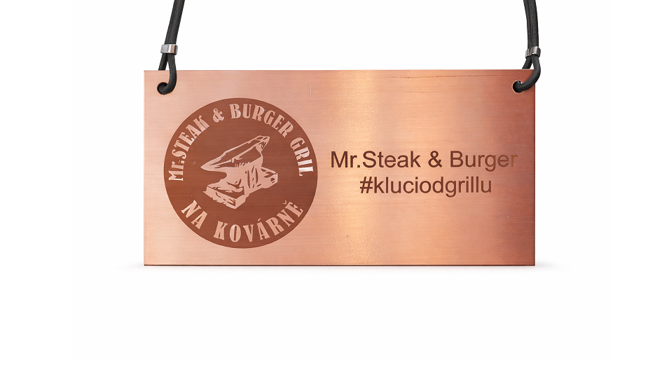 Kov – Měděná cedule - kožená šňůrka